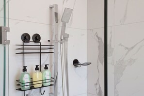 Hair dryer