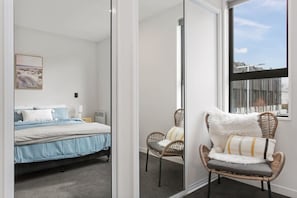 2 bedrooms, desk, iron/ironing board, free WiFi
