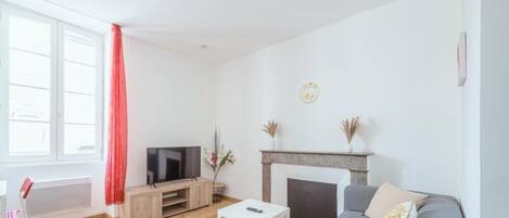 Smart TV, books, offices