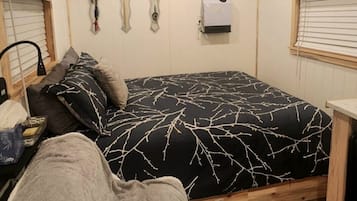 1 sovrum, strykjärn/strykbräda, wi-fi och sängkläder
