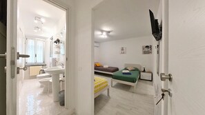 Habitación cuádruple Confort | Wifi gratis 