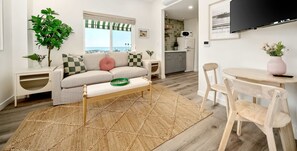 TV, offices - Ocean View Suite at Pismo Beach Club (Pismo Beach)