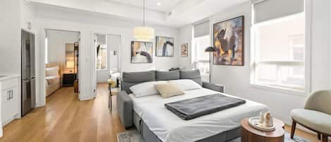 4 bedrooms, desk, iron/ironing board, free WiFi