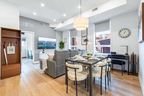 Uklassifisert bilde, 5 av 37, knapp