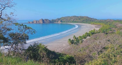 Spacious 5-bedroom beach house in delightful Playa Carrillo with WiFi, AC