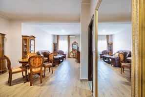Living area - Hotel Perun (Budva)