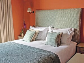 4 chambres, Wi-Fi gratuit, draps fournis