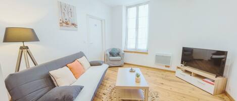 تلفزيون ذكي، كُتُب، مكتب