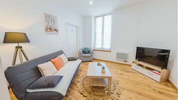 Smart-TV, Bücher, Arbeitsbereiche