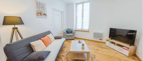 Smart TV, books, offices