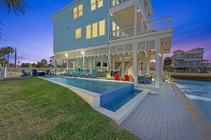 Beheizter Pool