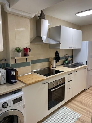 Micro-ondas, fogão, cooktop