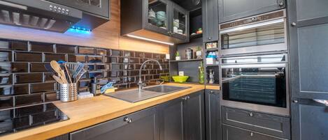 Refrigerador, utensilios de cocina