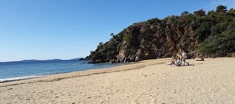 A 3 min de la plage Bonporteau, Beau Duplex avec terrasse, vue sur mer et plage