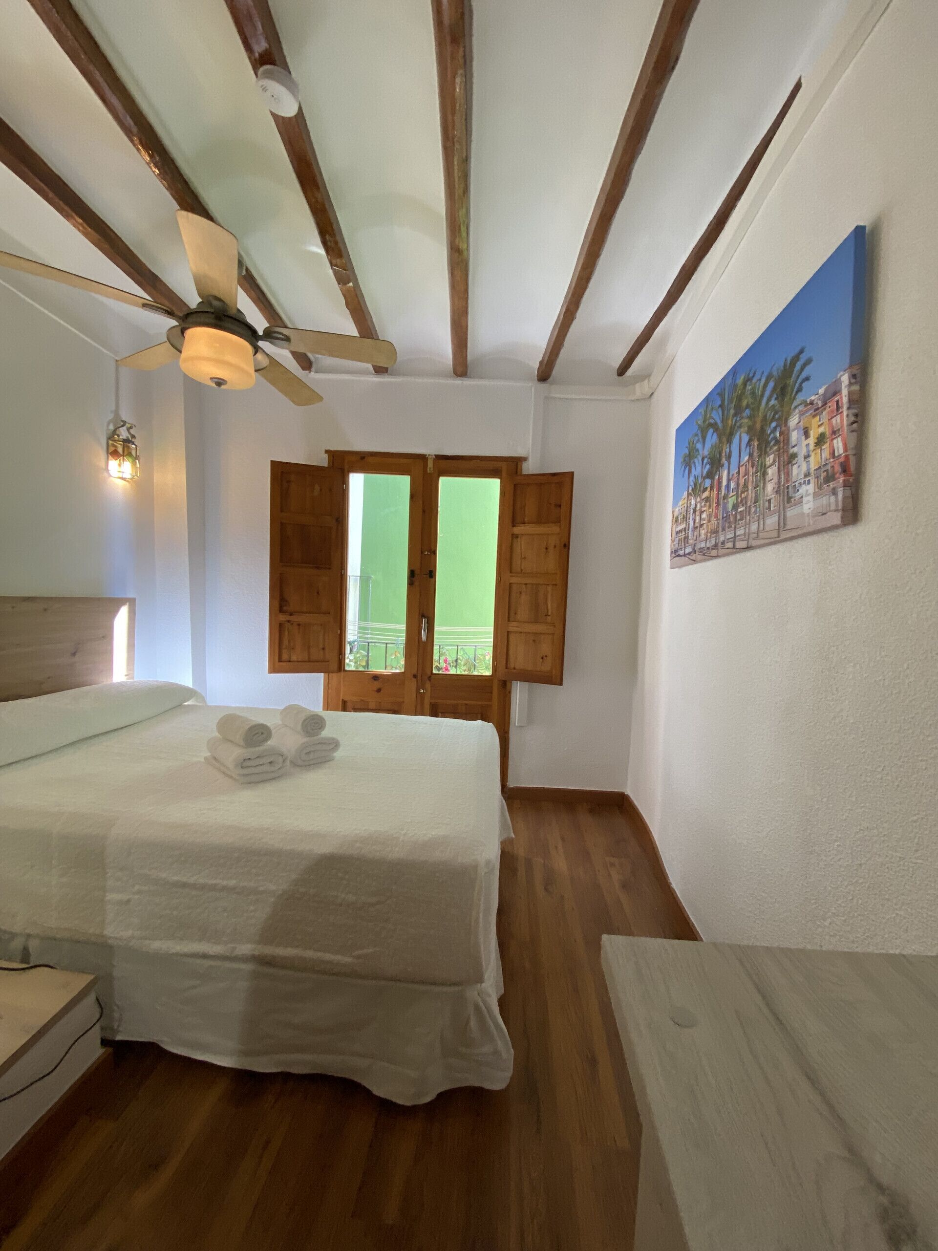 Strykjärn/strykbräda, gratis wi-fi och sängkläder