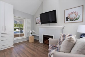TV connectée, cheminée