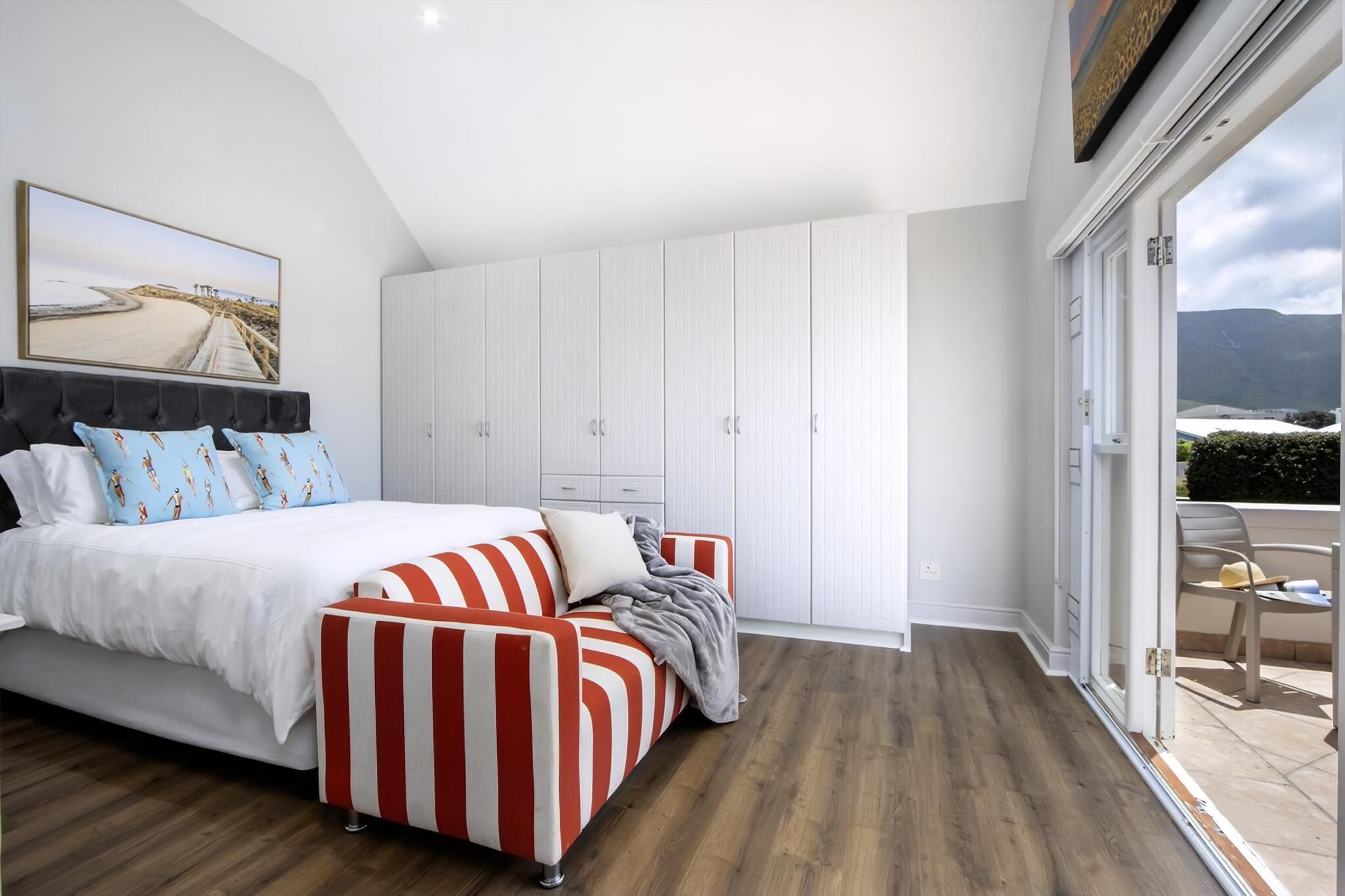 4 chambres, bureau, fer et planche à repasser, Wi-Fi gratuit