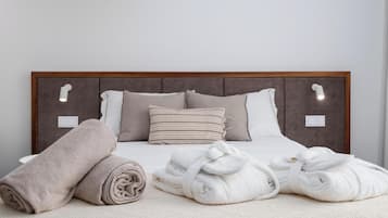 1 bedroom, blackout drapes, soundproofing, iron/ironing board