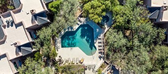 Gorgeous Mountain City Views Pools Hot Tubs