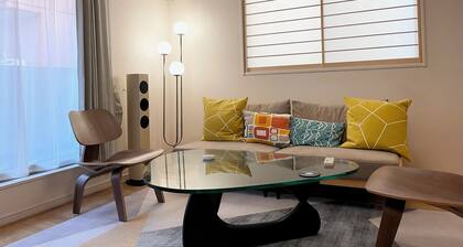 Luxury 3-bedroom house only 8 mins from Shinjuku and Ghibli Museum!