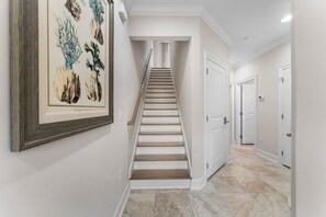 Interior - 4-bedroom townhome in marvelous Miramar Beach with AC, WiFi. Enjoy (Miramar Beach)