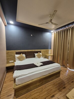 Superior Room, Balcony, City View | Free WiFi - Hotel Devi Residency  (Vrindavan)
