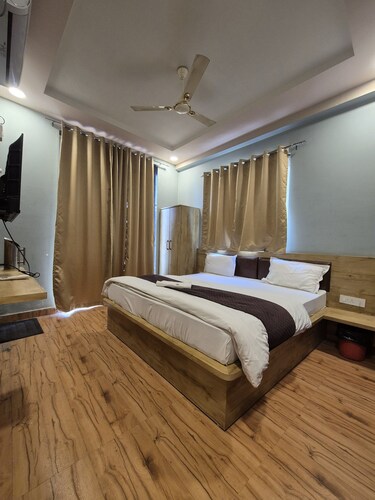 Hotel Devi Residency 