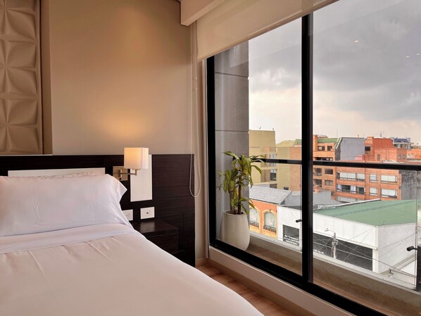 Apartment (502) | 1 bedroom, iron/ironing board, free WiFi