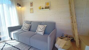 Cabin | Living area
