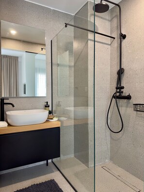 Hair dryer, towels, soap, toilet paper - Luxurious Athens Retreat | Shared Pool & Gym by TT Luxury Homes (Athina)