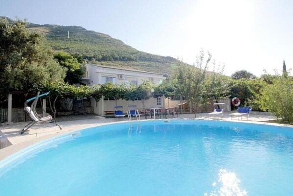 Seasonal outdoor pool
