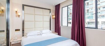 168 Chain Hotel (Shenzhen Liantang Metro Station)