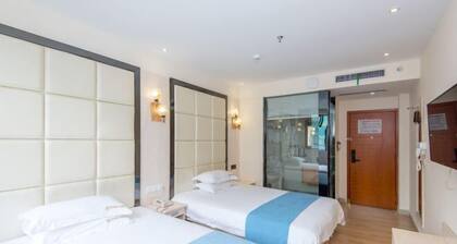 168 Chain Hotel (Shenzhen Liantang Metro Station)