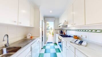 House | 3 bilik tidur