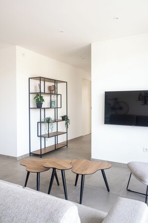 Interior - Flanders Cobblestone Paradise (Brakel)