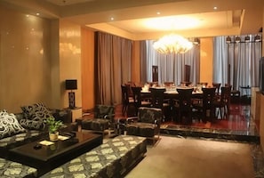 Restaurant - Royal Regent Hotel (Yuhuan)