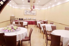 Unclassified image, 2 of 28, button - Four Seasons Hotel (Taiyuan l Liuxiang Shanxi Medical University Second Hospital) (Taiyuan)