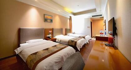 Four Seasons Hotel (Taiyuan l Liuxiang Shanxi Medical University Second Hospital)