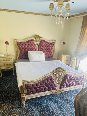 9 chambres, Wi-Fi, draps fournis