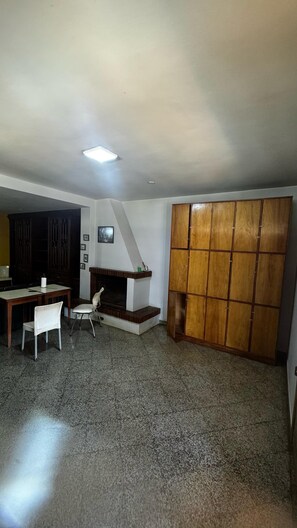 Tủ đựng đồ