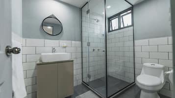 Comfort Apartment | Bathroom