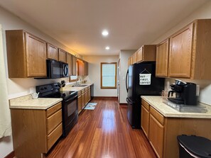 Microwave, oven, stovetop, dishwasher