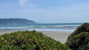 1 bedroom - Redwood RV Park (Crescent City)
