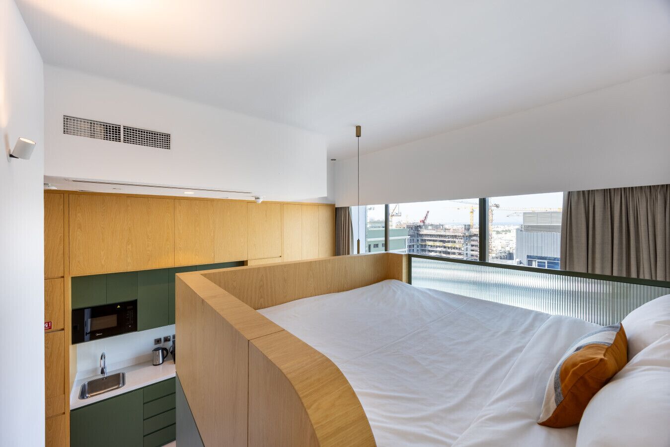 1 chambre, fer et planche à repasser, Wi-Fi gratuit, draps fournis
