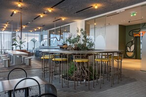 用餐