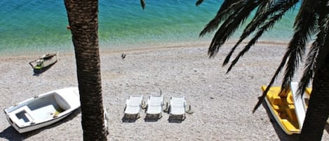 Na praia