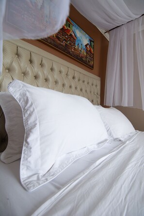 Twin Room, 1 King Bed | Free WiFi - Happiness House Hospedagem (Cuiaba)