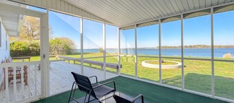 Waterfront Retreat | New Private Pier | Remodeled | Epic Sunset Views