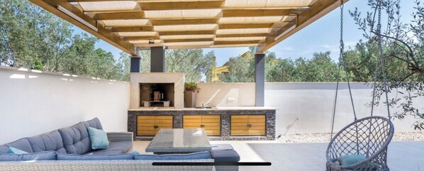 BBQ/picnic area - Villa Fažana (Fažana)