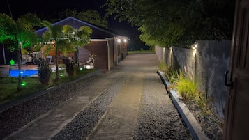 Mặt tiền nơi lưu trú